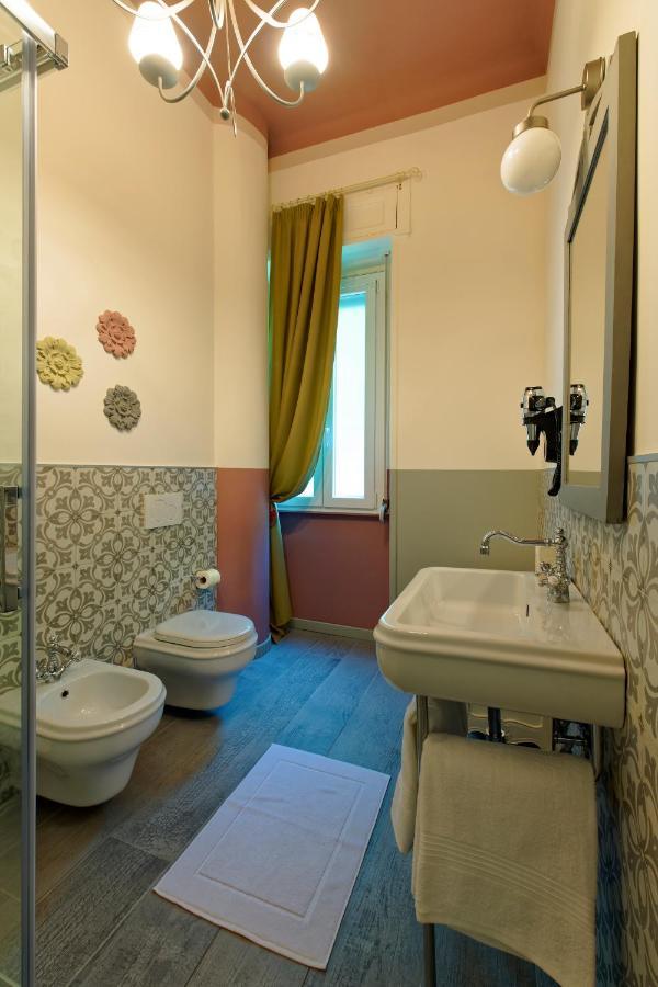 White Ribbon Hotel มิลาน ภายนอก รูปภาพ