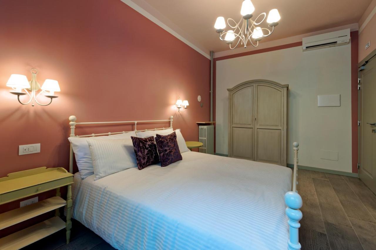White Ribbon Hotel มิลาน ภายนอก รูปภาพ
